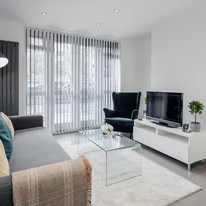  Apartment Luxury Chic Near Canary Wharf, Excel, O2 & Stratford